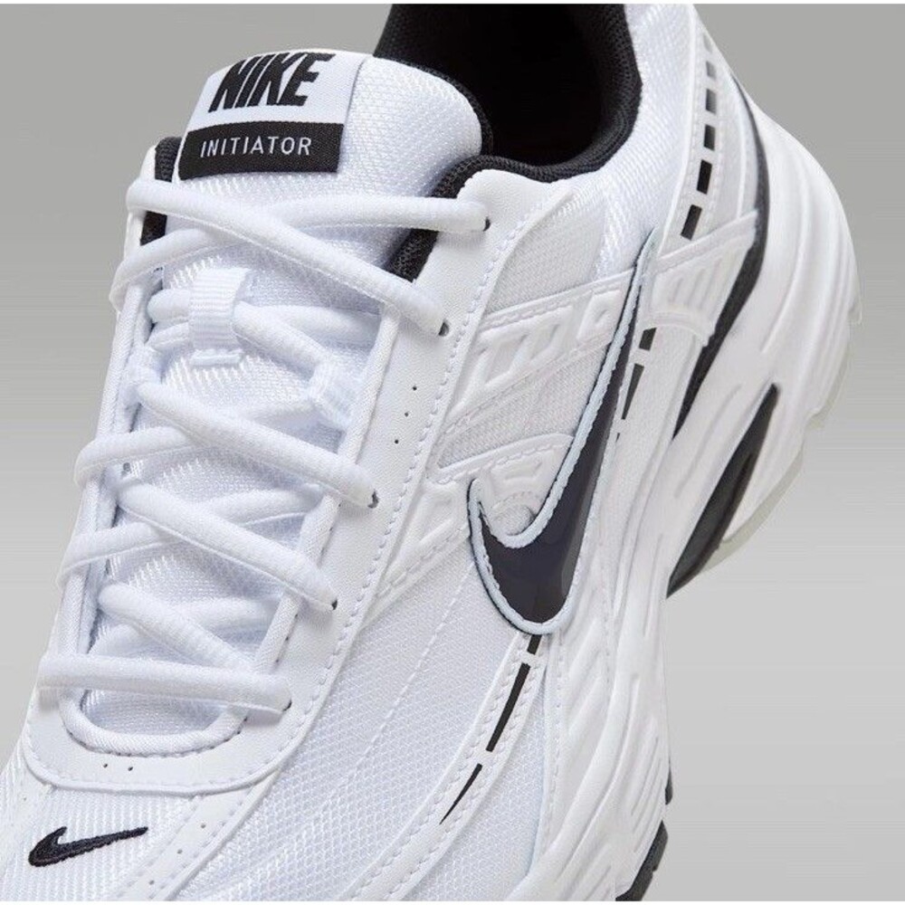 Nike Initiator White Black Men's Size 9.5